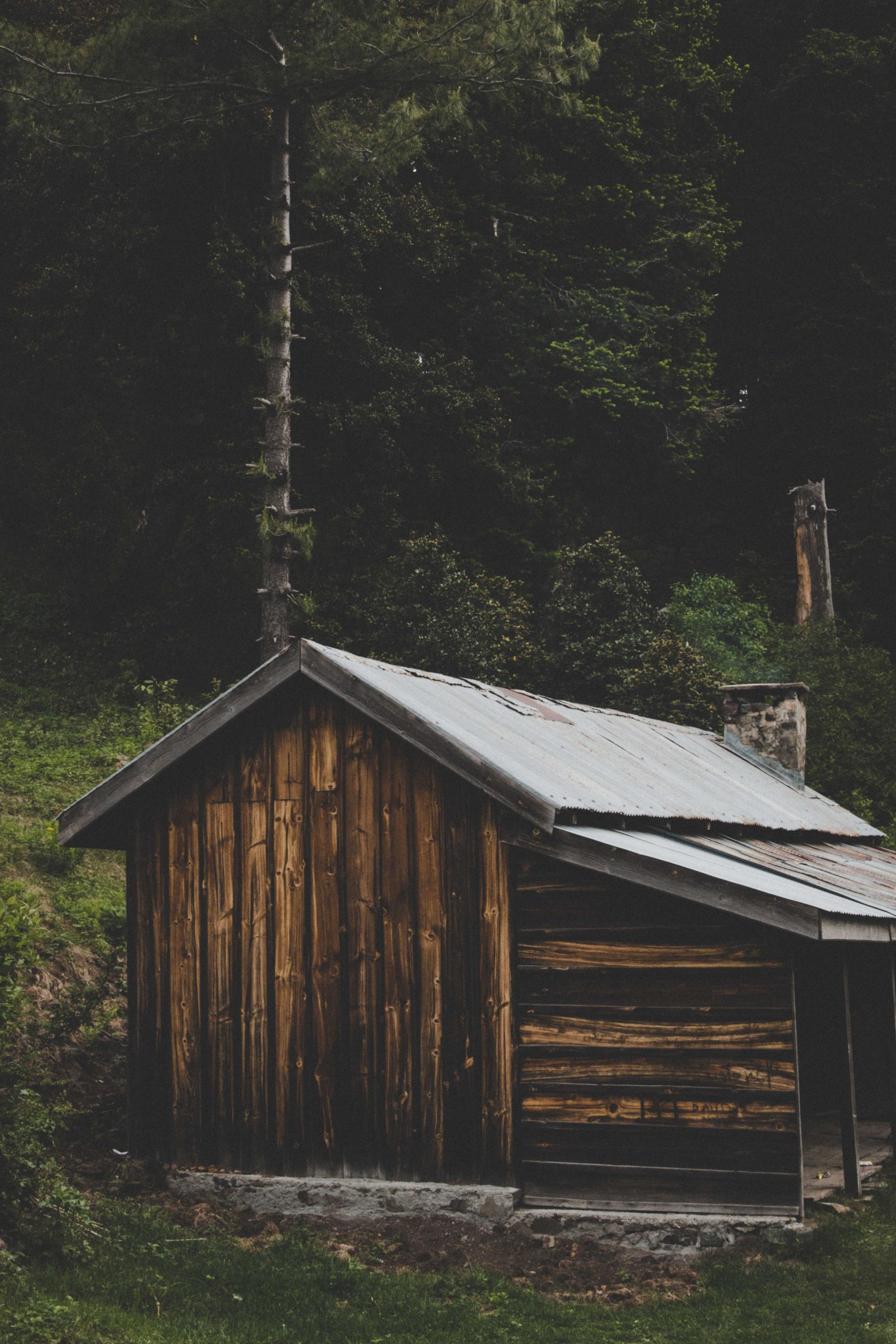 Dagri bungalow wooden hut